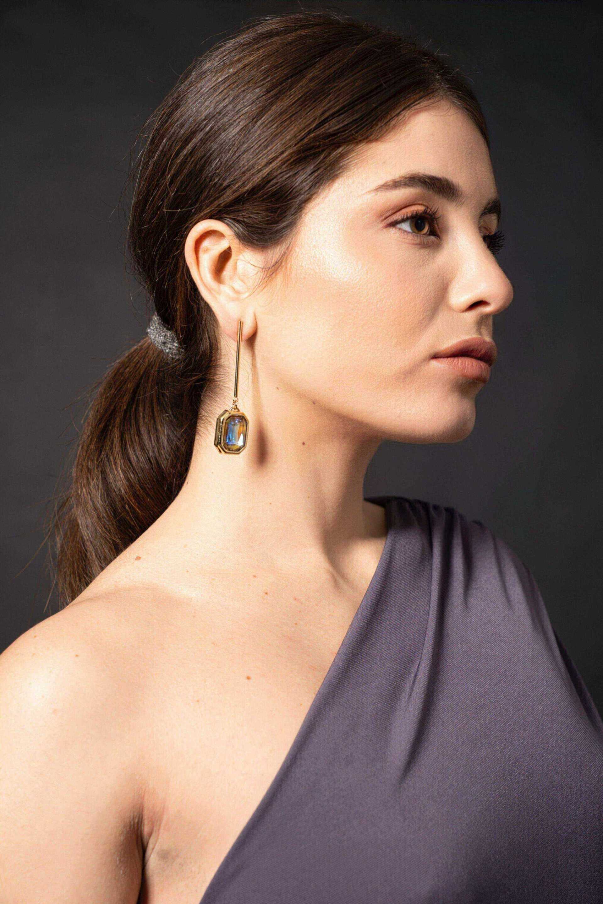 Miniatura Orecchini a barretta con cristallo ottagonale - 100%CACHEMIRE