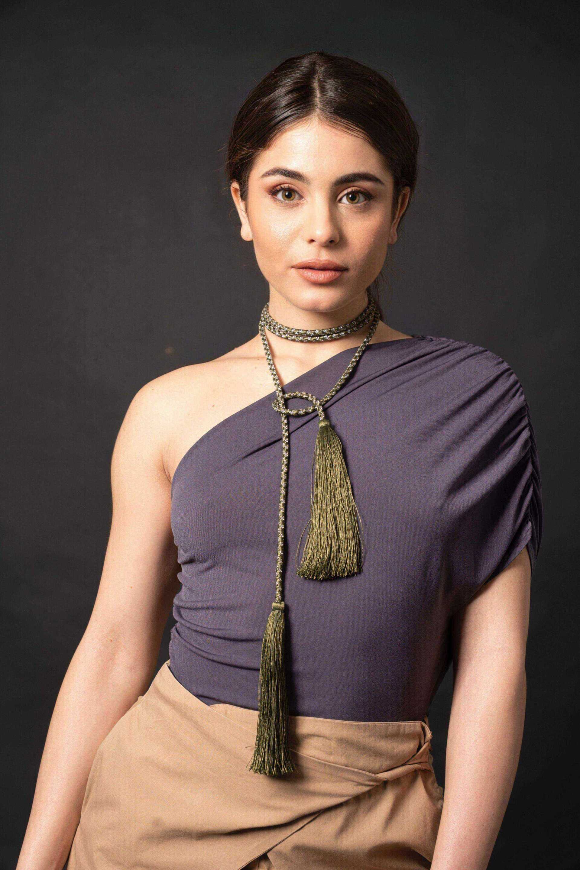 Miniatura Collana a cordone intrecciato con maxi nappe - 100%CACHEMIRE